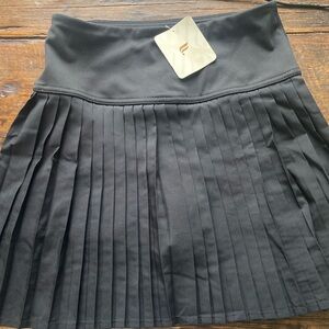 Fabletics Black Pleated Skirt - Brand New With Tags